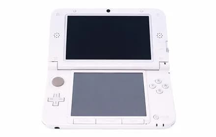 Nintendo 3DS LL